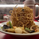 南海飯店 - かたい焼ソバの麺
