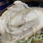 屋台ラーメン とんこつ貴生 - チャーシュー