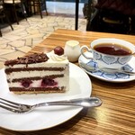 自家焙煎珈琲工房 カフェ バーンホーフ 三番街店 - 