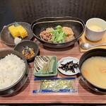 すぎのこ - 牛すき煮定食