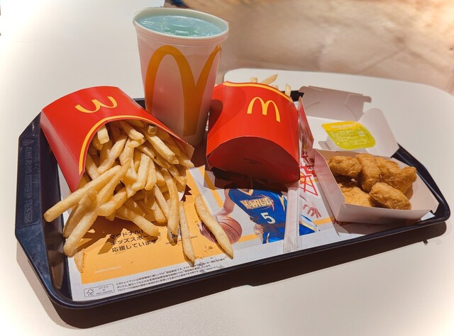 マクドナルド 旭川宮前通店 - 旭川四条（ハンバーガー）の写真