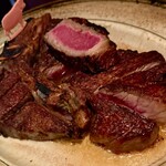 ウルフギャング・ステーキハウス - ステーキ