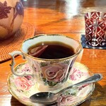 灯屋 - ロイヤルアルバートのカップ&ソーサー