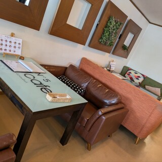 イーエムカフェ_2