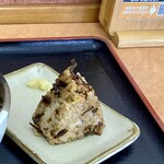 桃山亭 - おにぎりは一律100円