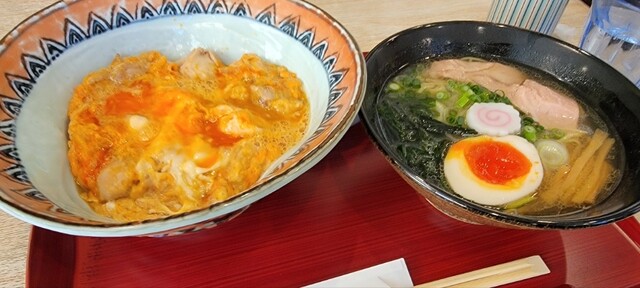 あじせん 楓亭 - 二本松市その他（親子丼）の写真