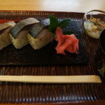 鯖街道 花折 - 炙り鯖寿司