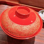 薪鳥新神戸 - 一本目の串の後はお椀です