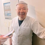 薪鳥新神戸 - 親方の疋田氏の笑顔