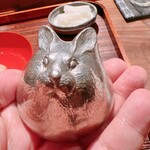 薪鳥新神戸 - ラッコはネズミを選びました