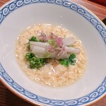 薪鳥新神戸 - 薪の香りに包まれたウルイと菜の花