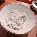 薪鳥新神戸 - 四膳目の薪焼きご飯。〆はプレーンなそぼろご飯