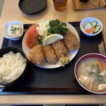 なか里 - カキフライ定食　850円
