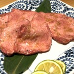 堂島焼肉料理店 - 【 トロタン 】