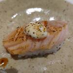 神田江戸ッ子寿司 スマートレーン北口店 - 炙りサーモンクリームチーズ