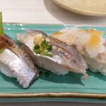 神田江戸ッ子寿司 スマートレーン北口店 - 光り物3貫(いわし、あじ、さば)
