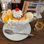 不純喫茶 ドープ - 「不純なプリンアラモード」