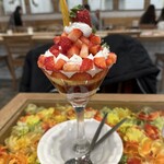 パフェ&ジェラート LARGO ルクアイーレ店 - 