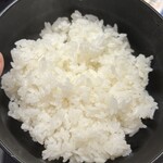焼肉食堂まんぷく - 普通盛りご飯1杯目