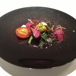 エクアトゥール - ★9お肉　北海道白糠産夏鹿のロティ、黒胡椒とベリーのソース