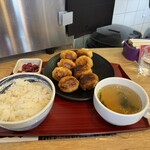 ホワイト餃子 はながさ - 