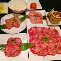 老舗精肉店直送 千種焼肉 飛騨牛の奴隷 千種店 - 