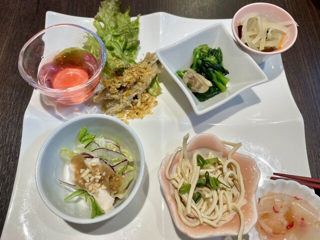 Touri Michi Umemorizaka Ten