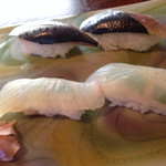 あしか寿司 - 今夏の旬、イワシとヒラメも追加♪イワシの脂、甘くて美味（≧∇≦）