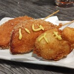 串焼亭ねぎ - ハムカツ160円×２と串揚げ じゃがいも 130円