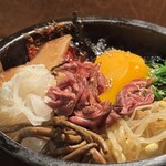 ハラミの向こう側 - 石焼ユッケピビンパ