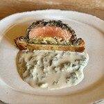 restaurant KAM﻿ - ⑨ニジマスとジャガイモのパイ包み焼き 白ワインと海苔のソース