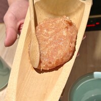 水たき料亭 博多華味鳥 ヒルトンプラザウエスト店 - 華味鷄水炊き用の鶏団子