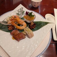 萬珍樓 本店 - 