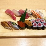 磯寿司 - 特上にぎり4700円。