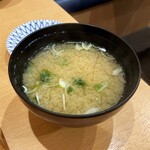 磯寿司 - お椀。