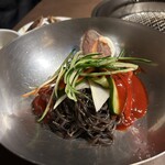 291133210 - ビビン麺