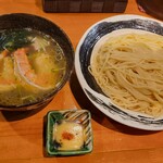 ラーメン 坊也哲 - 海老