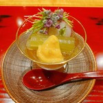 291142679 - 帆立貝柱の燻製と鉄皮の煮凝り蕗、芽葱とラディ
                        ッシュに柚子味噌を乗せて