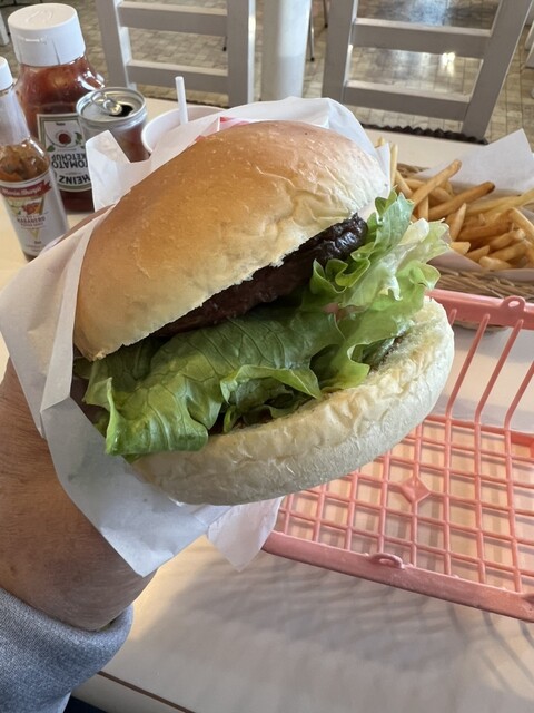 閉店】ビッグバーガー - 日向新富/パン | 食べログ