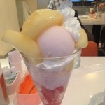 フォーシーズンズカフェ - もものパフェ*\(^o^)/*