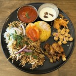 カレーとビリヤニとお酒 たびる - 