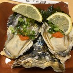 魚がし鮨 - 生カキポン酢（2個、950円）