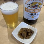 手打ちうどん 和 - ビールと付き出し