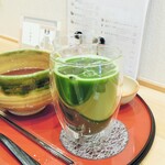 甘味処 鎌倉 - 家内の抹茶