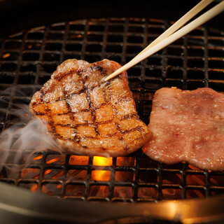 鮮度と仕入れへのこだわり―芝浦直送のホルモンをご提供