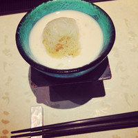 豆乳とんしゃぶ 寅太郎 - お昼のセットの最初に出されるのがこれ【名物 豆腐吸】(比叡湯葉と北海道産豆乳)