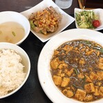 四川麻婆専家 辣辣 - 