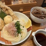 讃岐うどん　志成 - 