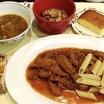 Bien - トリップのトマト煮込みプレート（スープ、オードブル、プチパン付）＋パウンドケーキ