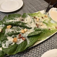 R restaurant & bar - 